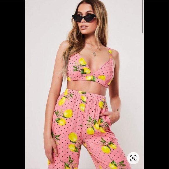 Missguided Pink Lemon Print Set - Picture 2 of 5